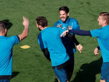 Isco y Nacho entrenan con el Real Madrid Isco y Nacho entrenan con el Real Madrid