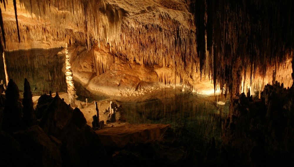 Cuevas y grutas