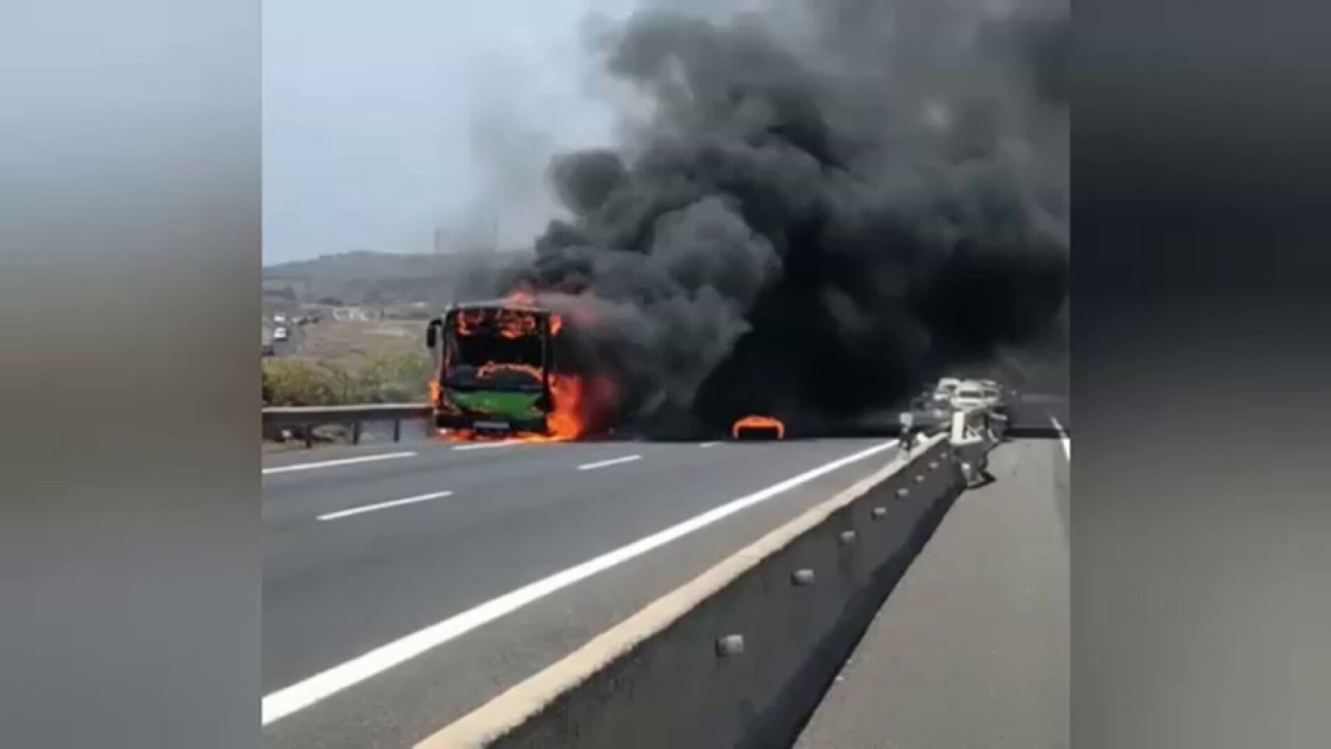 Los incendios de los autobuses en Canarias se triplican en los &uacute;ltimos 8 a&ntilde;os