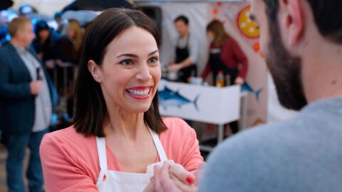 El tonteo de Iñaki y Gotzone entre los fogones del Concurso de Marmitako