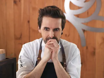 El ministro Ocaña, la última esperanza de Lukax para acabar con las muertes El ministro Ocaña, la última esperanza de Lukax para acabar con las muertes