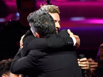 Alejandro Sanz y David Bisbal Alejandro Sanz y David Bisbal