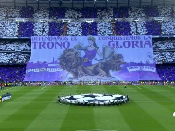 "Defendamos el trono, conquistemos la gloria": el espectacular mosaico del Bernabéu para el Madrid-Bayern