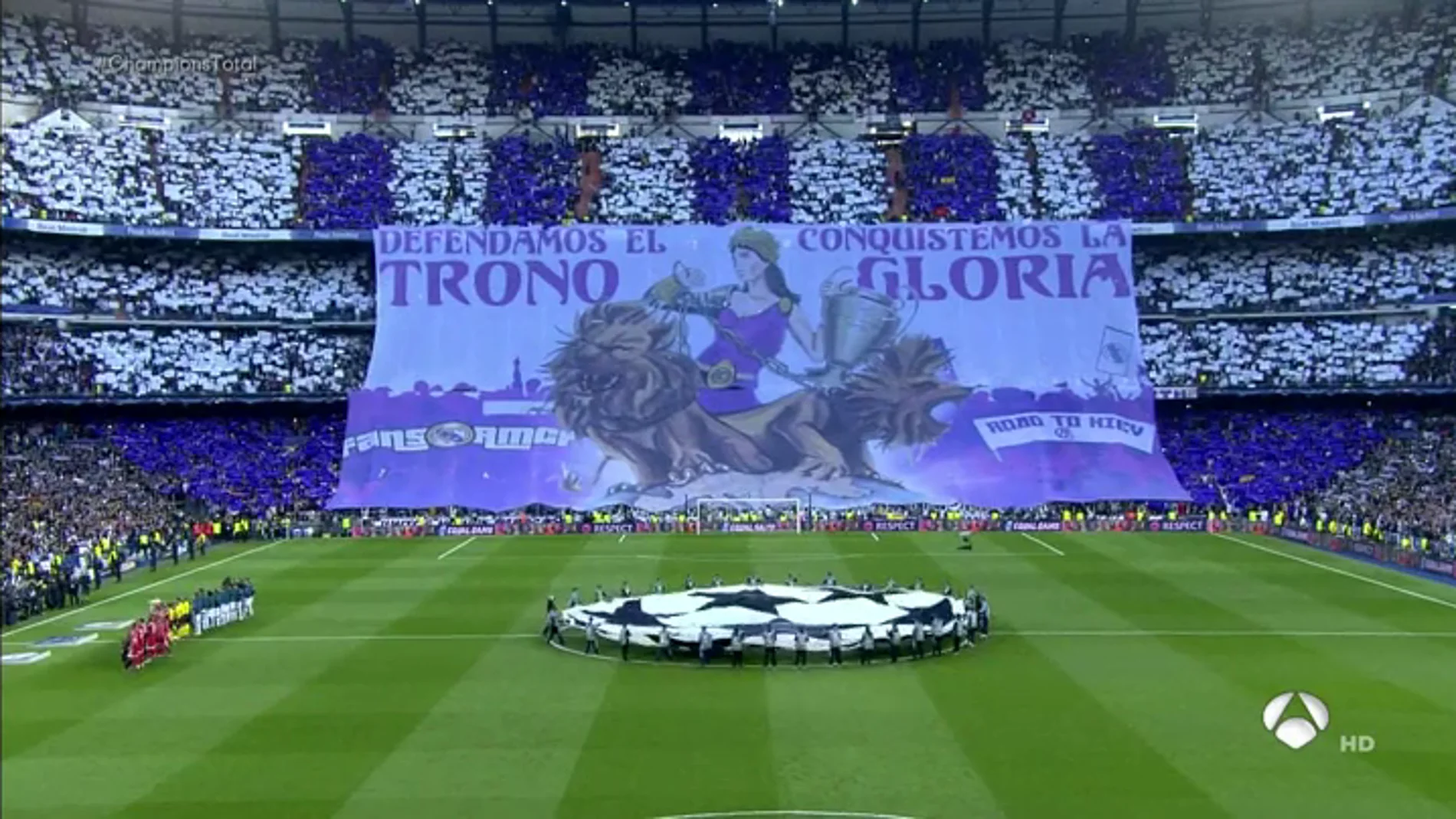 "Defendamos el trono, conquistemos la gloria": el espectacular mosaico del Bernabéu para el Madrid-Bayern