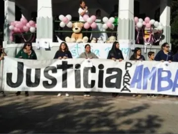 Manifestación en Chile por la violación a un bebé Manifestación en Chile por la violación a un bebé