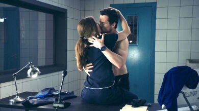 El momento más caliente de Ximo en la sala de interrogatorios con… ¡Una pelirroja! 