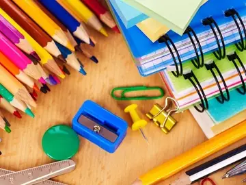 El Ayuntamiento concede ayudas para material escolar y libros. El Ayuntamiento concede ayudas para material escolar y libros.