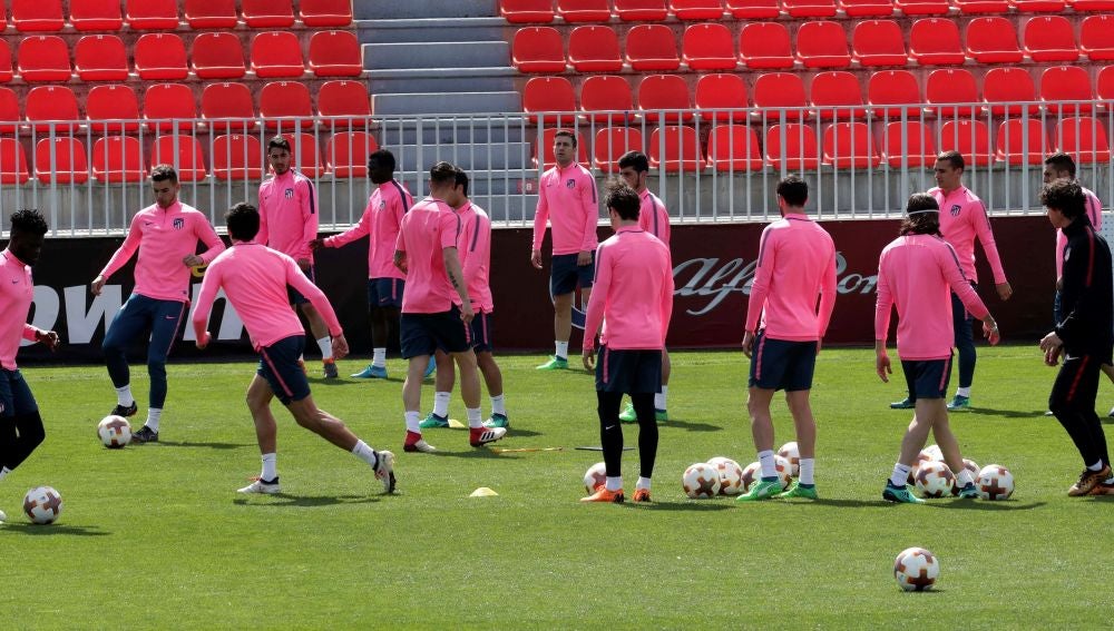 Entrenamiento del Atlético de Madrid en el Cerro del Espino, en Majadahonda