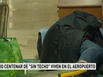 Medio centenar de "sintechos" viven en el aeropuerto Medio centenar de "sintechos" viven en el aeropuerto
