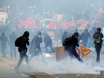 Disturbios en París por el 1 de mayo Disturbios en París por el 1 de mayo