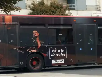 El anuncio que ha sido retirado de los autobuses El anuncio que ha sido retirado de los autobuses