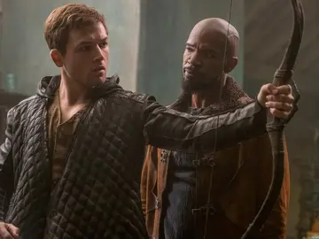 Taron Egerton y Jamie Foxx en 'Robin Hood' Taron Egerton y Jamie Foxx en 'Robin Hood'