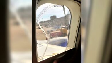 Otro vuelo de la compañía Southwest, obligado a hacer un aterrizaje de emergencia tras romperse una ventana