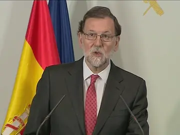Rajoy, sobre el fin de ETA: "Hagan lo que hagan, digan lo que digan, nada cambiará" Rajoy, sobre el fin de ETA: "Hagan lo que hagan, digan lo que digan, nada cambiará"