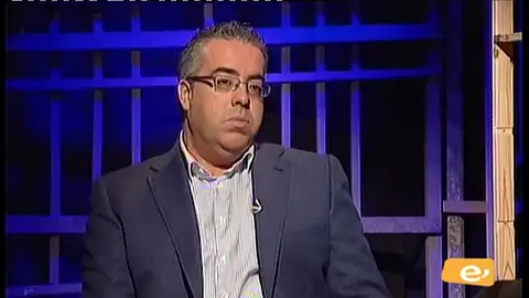 Dudas sobre su titulación provocan la dimisión de un teniente de alcalde canario Dudas sobre su titulación provocan la dimisión de un teniente de alcalde canario