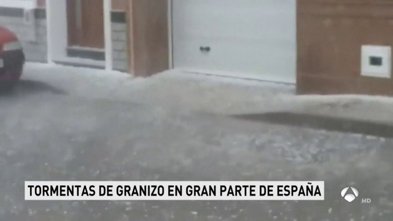 Las fuertes tormentas afectan a Valencia, Andalucía y Cataluña