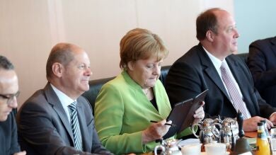 El ministro de Finanzas alemán propone la creación de un seguro de desempleo europeo