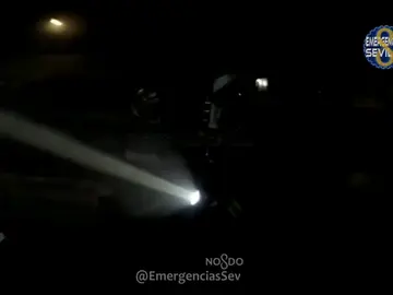 El vídeo de los Bomberos de Sevilla que muestra cómo se vive un incendio desde dentro El vídeo de los Bomberos de Sevilla que muestra cómo se vive un incendio desde dentro
