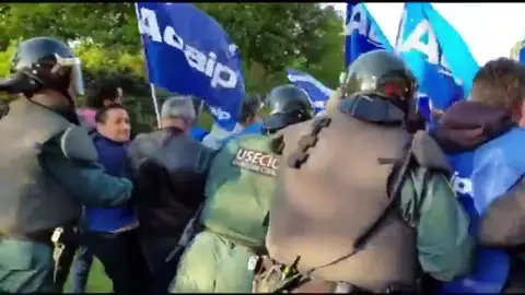 Funcionarios de prisiones protestan en diferente ciudades españoles por sus condiciones salariales Funcionarios de prisiones protestan en diferente ciudades españoles por sus condiciones salariales