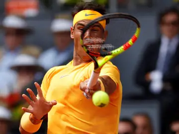 Rafa Nadal, en acción ante Gael Monfils Rafa Nadal, en acción ante Gael Monfils