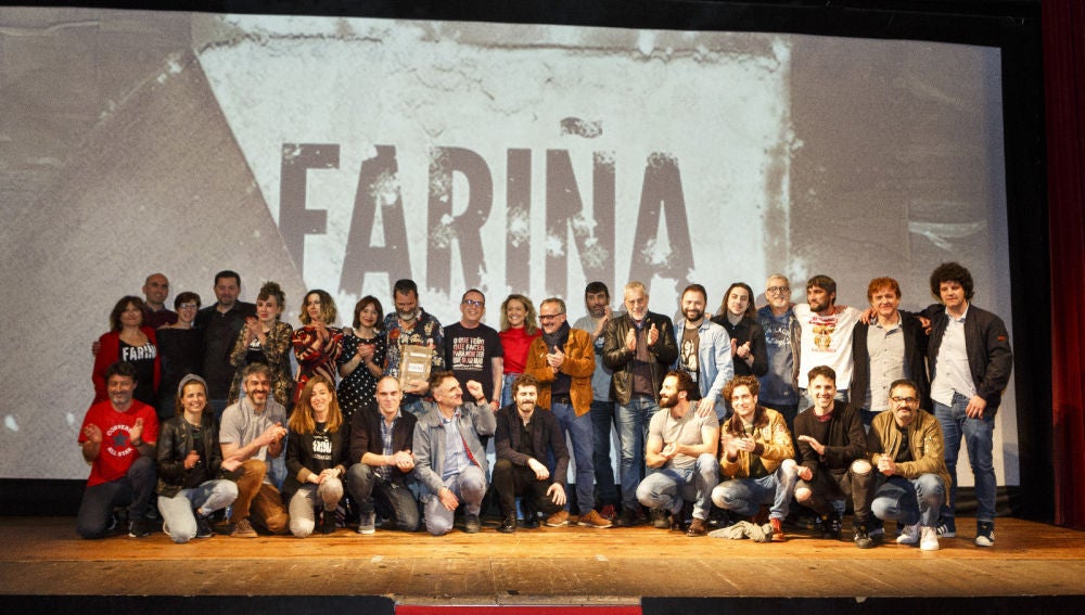 Los protagonistas de 'Fariña' se reúnen para ver junto el último capítulo