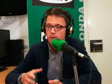 Íñigo Errejón en el estudio de Onda Cero en el Congreso Íñigo Errejón en el estudio de Onda Cero en el Congreso