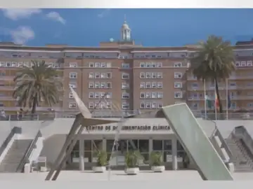 Un hospital de Sevilla investiga un fallo eléctrico que dejó inoperativo al equipo de Cirugía Pediátrica en plena operación a un bebé Un hospital de Sevilla investiga un fallo eléctrico que dejó inoperativo al equipo de Cirugía Pediátrica en plena operación a un bebé