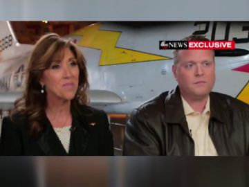 Primera entrevista a la piloto que salvó el avión de SouthWest Primera entrevista a la piloto que salvó el avión de SouthWest
