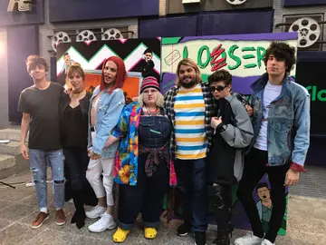 Elenco protagonista de Looser Elenco protagonista de Looser