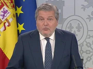 El Gobierno dice que si Torra no cumple la ley volverá a actuar con "firmeza" El Gobierno dice que si Torra no cumple la ley volverá a actuar con "firmeza"
