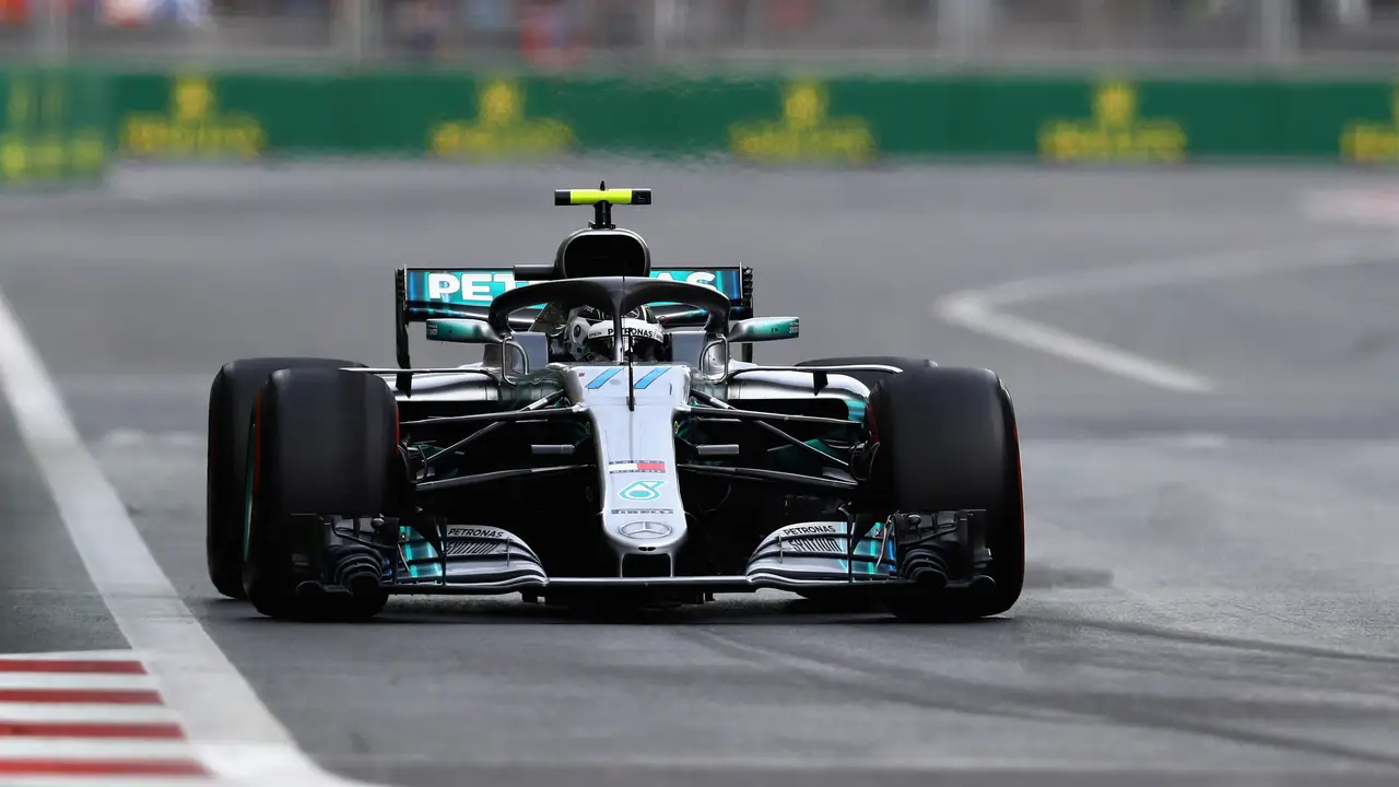 Valtteri Bottas, en pista con su Mercedes