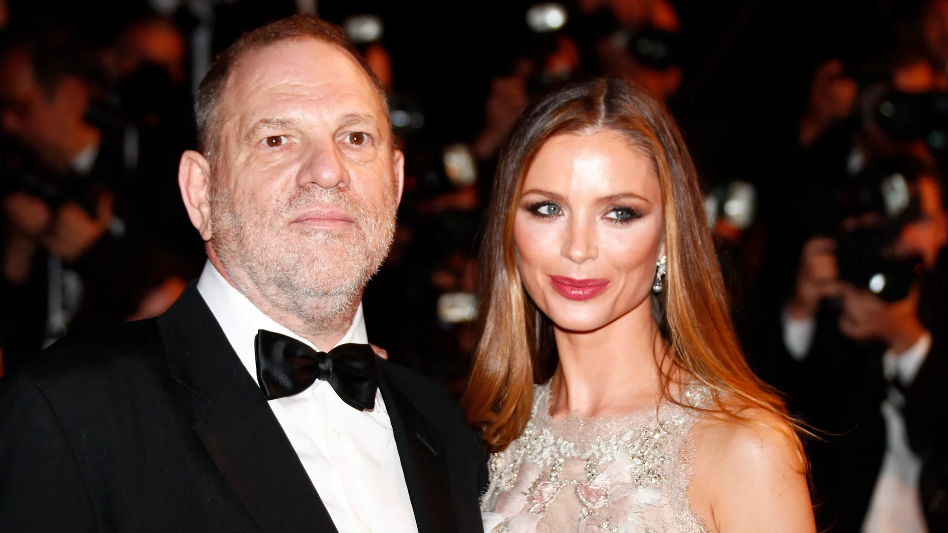 El productor estadounidense Harvey Weinstein (i) y su esposa Georgina Chapman. El productor estadounidense Harvey Weinstein (i) y su esposa Georgina Chapman.