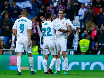 Bale celebra su gol en el Bernabéu