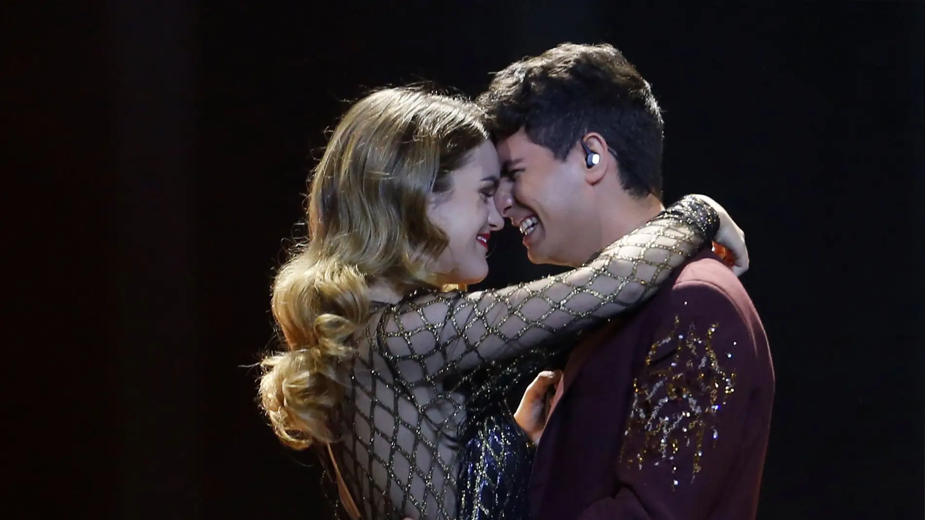 Alfred y Amaia durante su actuación en Eurovisión 2018