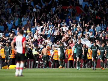Los jugadores del Manchester City celebran el gol de Gabriel Jesus Los jugadores del Manchester City celebran el gol de Gabriel Jesus