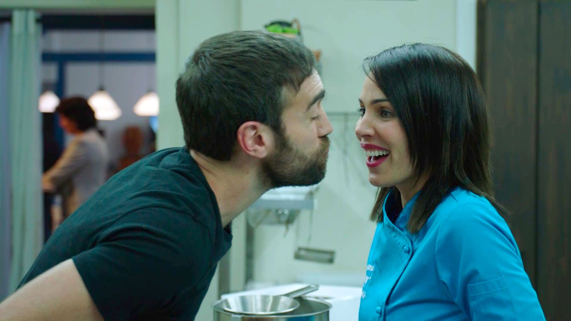 Gotzone e I&ntilde;aki, aprovechan cada rinc&oacute;n para besarse