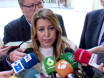 Susana Díaz se queja de que "faltan efectivos" en Algeciras Susana Díaz se queja de que "faltan efectivos" en Algeciras