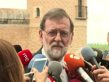 Mariano Rajoy ofrece entendimiento a Quim Torra siempre que cumpla la ley y la Constitución Mariano Rajoy ofrece entendimiento a Quim Torra siempre que cumpla la ley y la Constitución