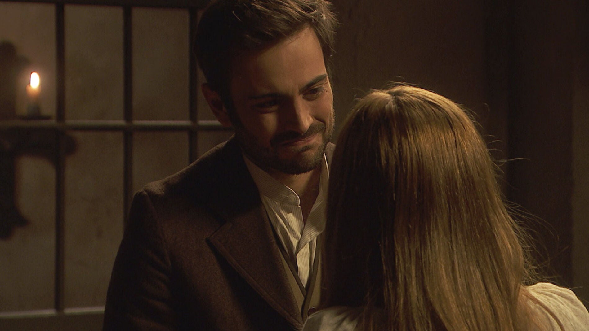 Julieta recibe la visita de Sa&uacute;l