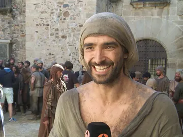 Aitor Luna: "'La Catedral del Mar' es importante para Arnau porque es la casa de su madre" Aitor Luna: "'La Catedral del Mar' es importante para Arnau porque es la casa de su madre"