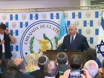 Guatemala inaugura embajada en Jerusalén y dice que es ejemplo para los demás