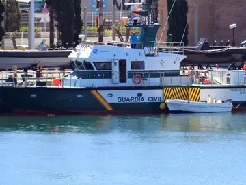 Embarcación de la Guardia Civil Embarcación de la Guardia Civil