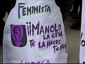 Segovia se convertirá en la primera ciudad española en acabar con la publicidad sexista Segovia se convertirá en la primera ciudad española en acabar con la publicidad sexista