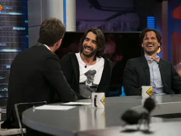 Aitor Luna confiesa en 'El Hormiguero 3.0' que se emocionó con el primer capítulo de 'La Catedral del Mar' Aitor Luna confiesa en 'El Hormiguero 3.0' que se emocionó con el primer capítulo de 'La Catedral del Mar'