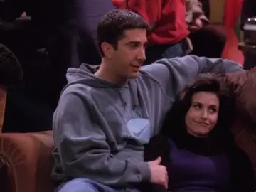Ross y Monica en 'Friends' Ross y Monica en 'Friends'