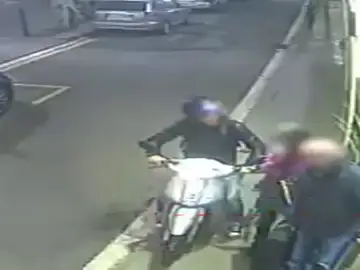 Detenido por robar con "el método del tirón" a varias personas en Barcelona Detenido por robar con "el método del tirón" a varias personas en Barcelona