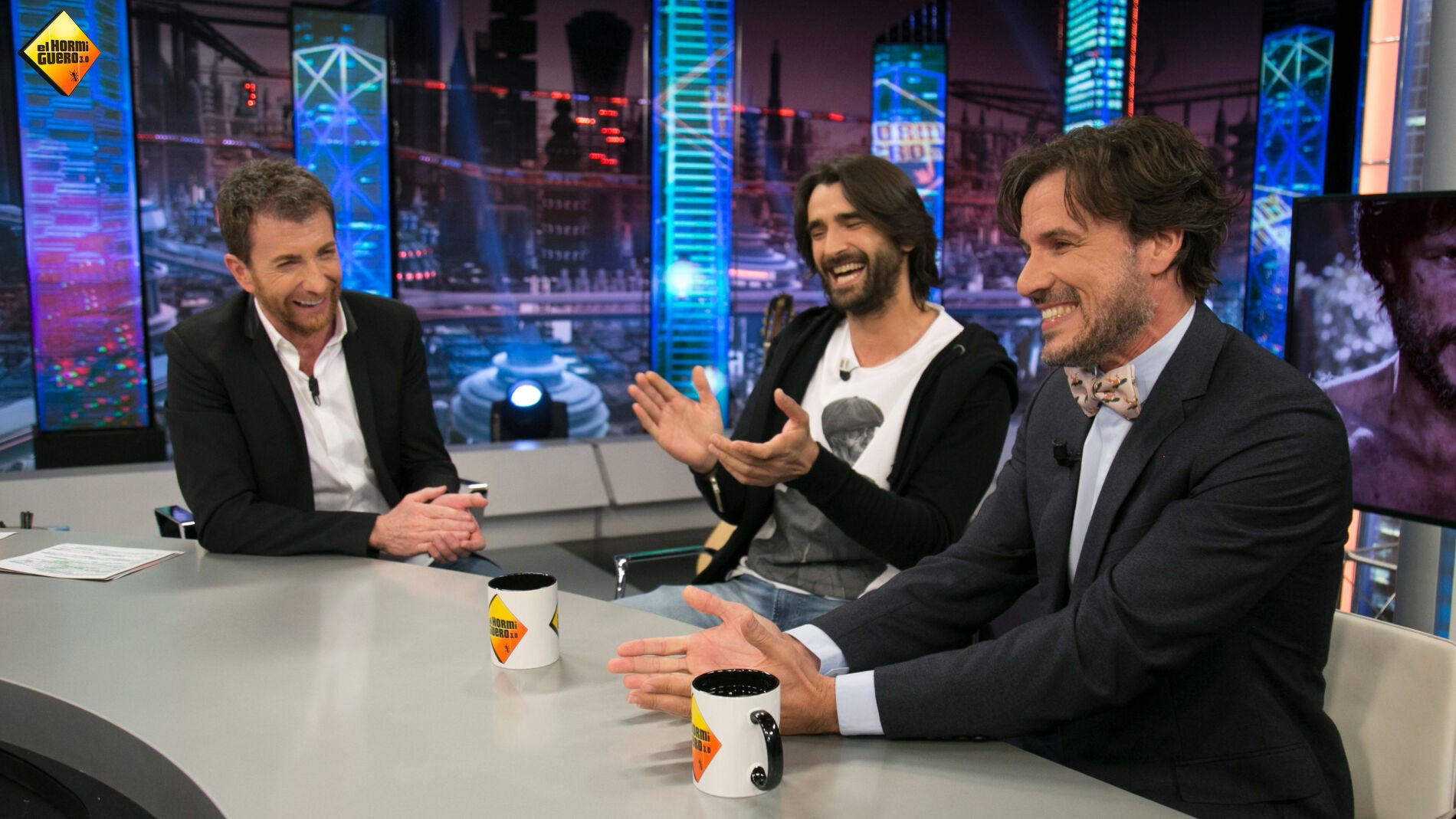 Aitor Luna y Daniel Grao explican en 'El Hormiguero 3.0' de qu&eacute; va 'La Catedral del Mar' 