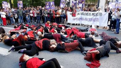 El movimiento feminista vuelve a tomar las calles para reclamar que se cumpla el presupuesto contra la violencia de género