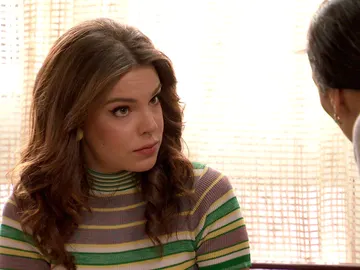 María le confiesa a su madre sus temores íntimos María le confiesa a su madre sus temores íntimos