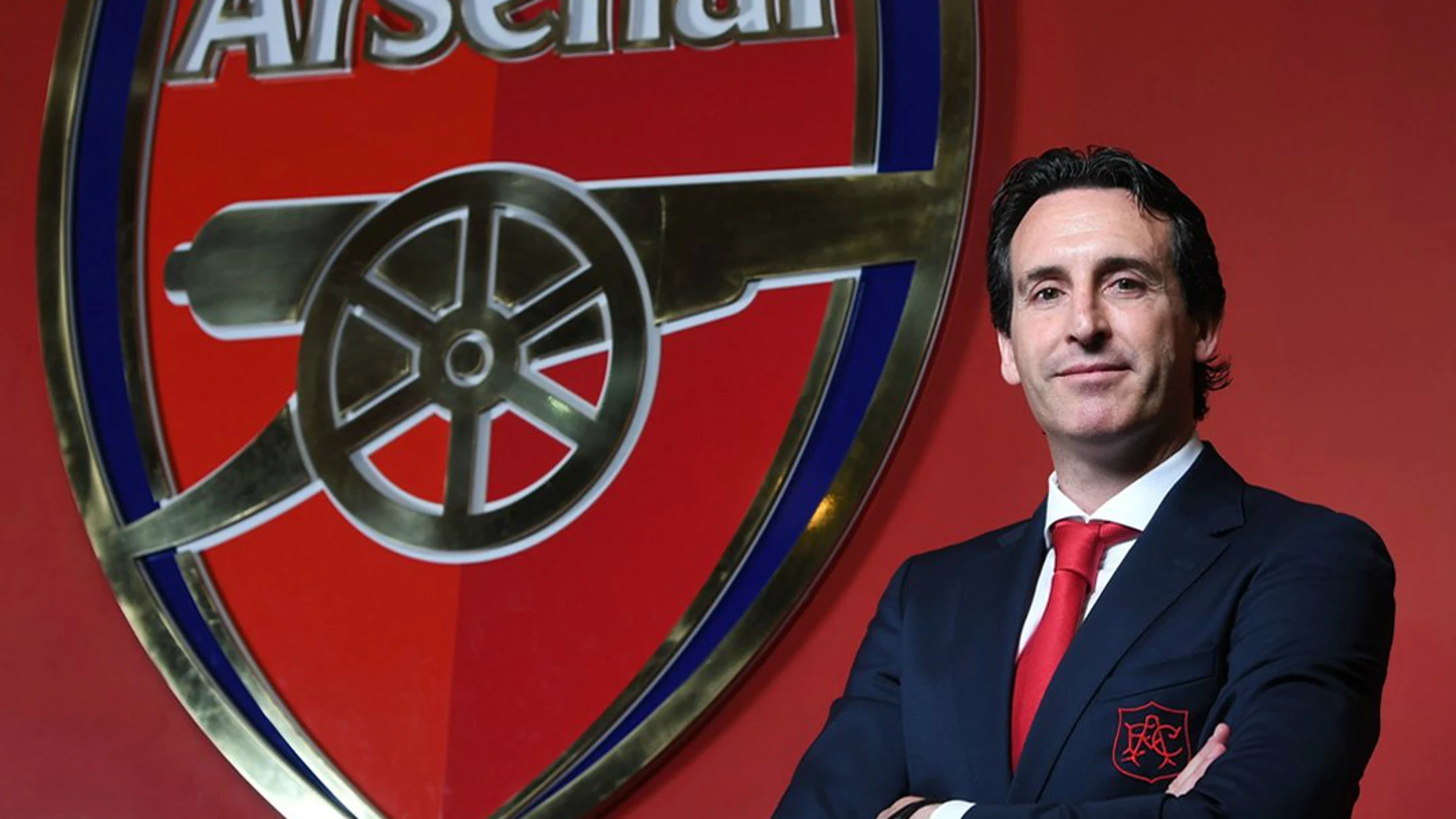 Unai Emery en su presentación como técnico del Arsenal Unai Emery en su presentación como técnico del Arsenal